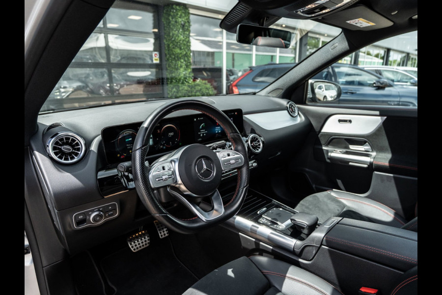 Mercedes-Benz GLA 250 4MATIC Premium AMG Line | Pano | Ambient | BTW