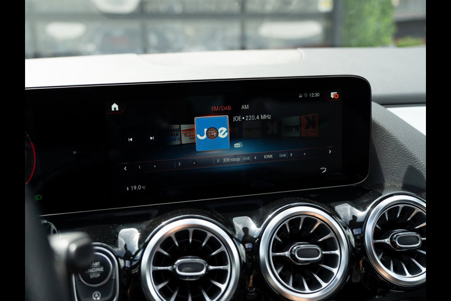 Mercedes-Benz GLA 250 4MATIC Premium AMG Line | Pano | Ambient | BTW