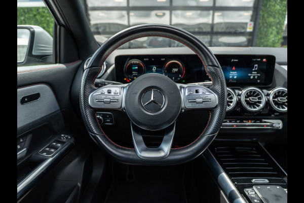 Mercedes-Benz GLA 250 4MATIC Premium AMG Line | Pano | Ambient | BTW