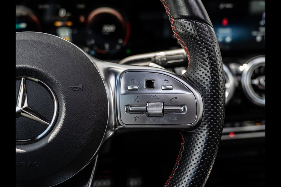 Mercedes-Benz GLA 250 4MATIC Premium AMG Line | Pano | Ambient | BTW