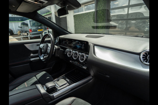 Mercedes-Benz GLA 250 4MATIC Premium AMG Line | Pano | Ambient | BTW