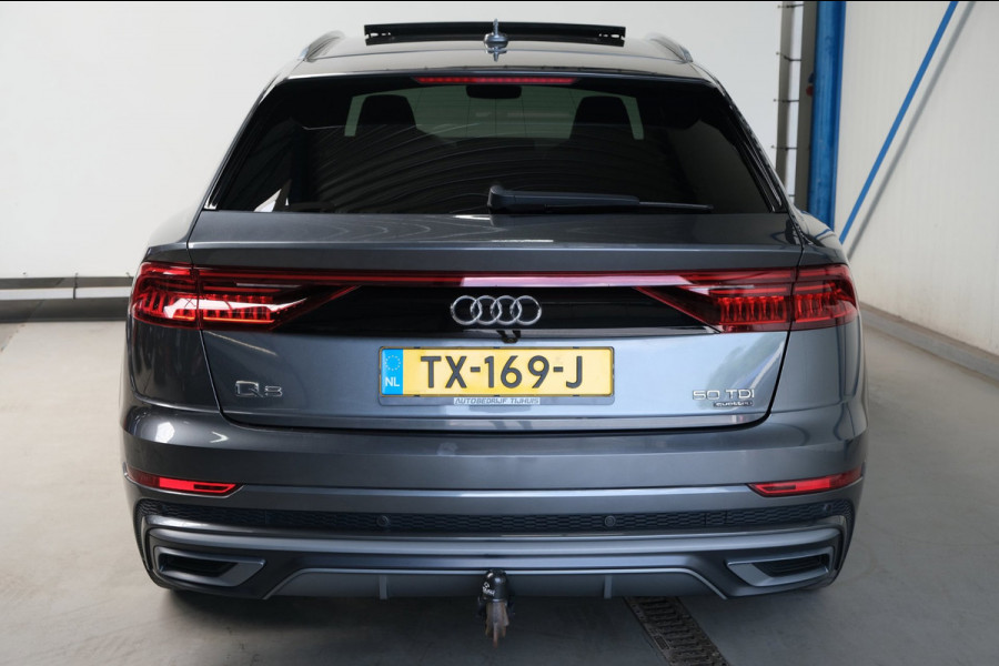 Audi Q8 50 TDI quattro Pro Line 2x S-Line - N.A.P. Airco, Cruise, Panodak, Luchtvering, Camera, Trekhaak.