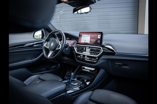 BMW iX3 Executive 80 kWh M-Sport - 94% SOH l Pano l HUD l Trekh. l 360cam