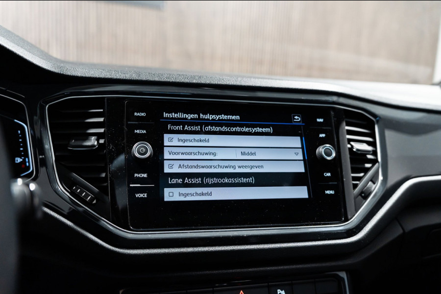 Volkswagen T-Roc 2.0 TSI 4Motion DSG R-Line Pano Navi Camera