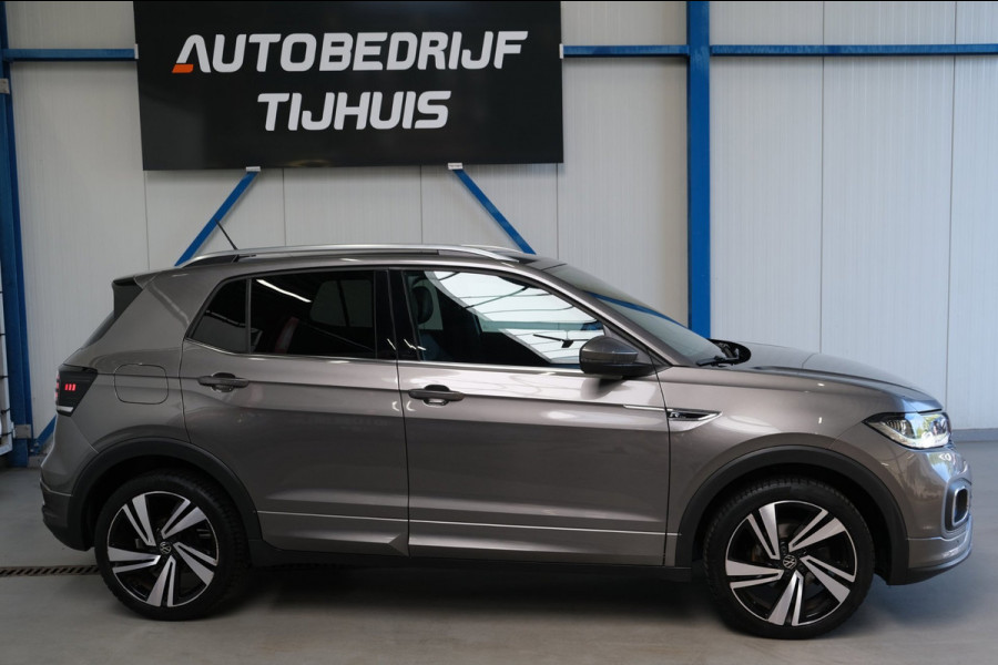 Volkswagen T-Cross 1.0 TSI Style Business 2x R-Line Automaat - Airco, Cruise, Virtueel display, Camera, Carplay, Trekhaak.