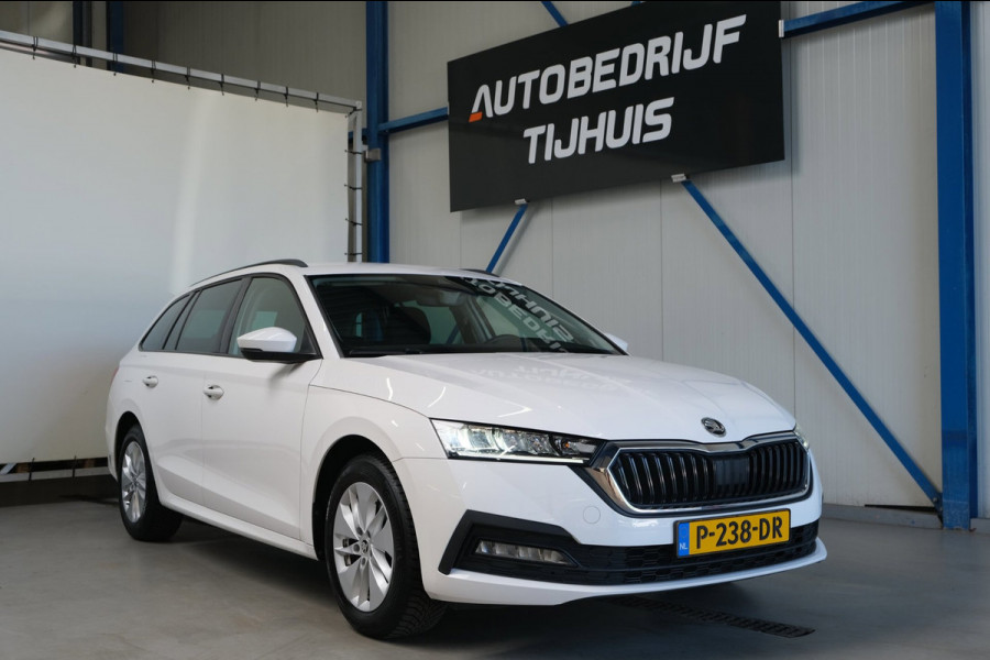 Škoda Octavia Combi 1.0 TSI Ambition - N.A.P. Airco, Cruise, Navi, PDC, Carplay, Virtual Display, Trekhaak.