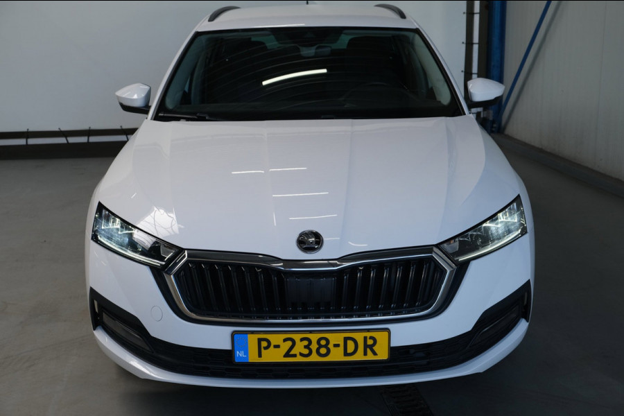 Škoda Octavia Combi 1.0 TSI Ambition - N.A.P. Airco, Cruise, Navi, PDC, Carplay, Virtual Display, Trekhaak.