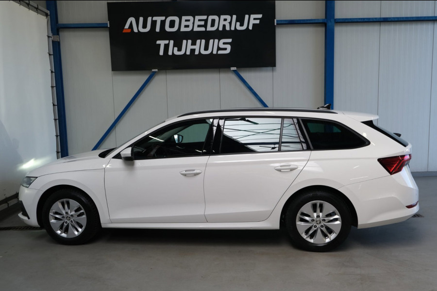 Škoda Octavia Combi 1.0 TSI Ambition - N.A.P. Airco, Cruise, Navi, PDC, Carplay, Virtual Display, Trekhaak.