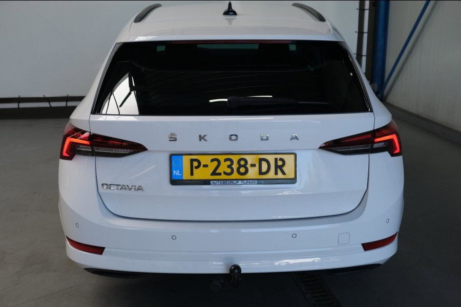 Škoda Octavia Combi 1.0 TSI Ambition - N.A.P. Airco, Cruise, Navi, PDC, Carplay, Virtual Display, Trekhaak.