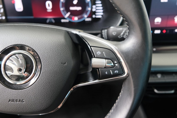 Škoda Octavia Combi 1.0 TSI Ambition - N.A.P. Airco, Cruise, Navi, PDC, Carplay, Virtual Display, Trekhaak.
