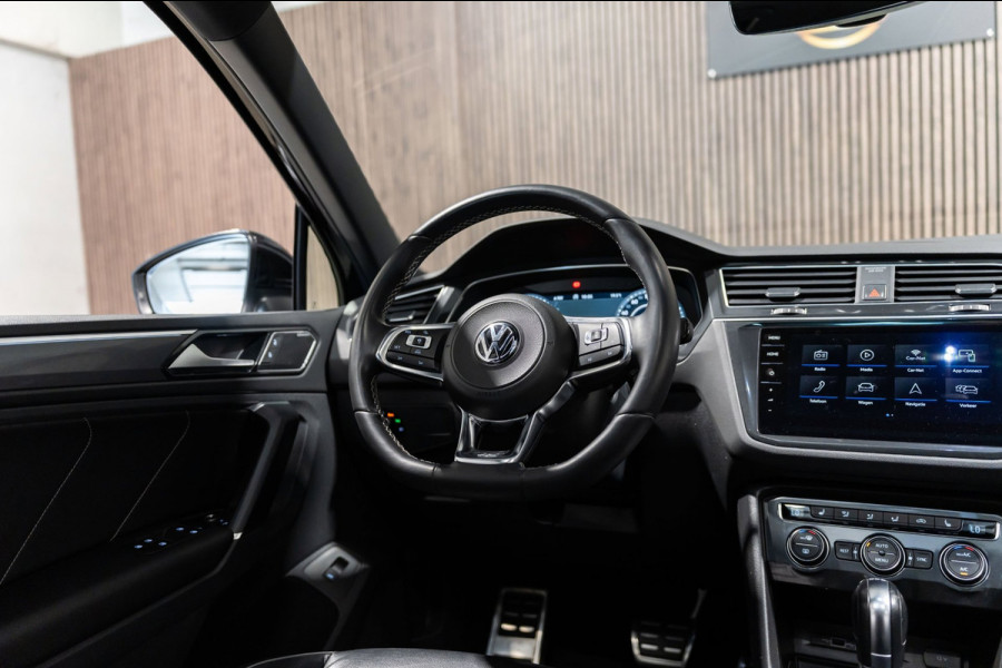 Volkswagen Tiguan 2.0 TSI 4Motion DSG R-Line Pano Navi Camera Leder 220pk