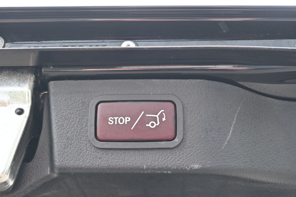 Mercedes-Benz Eqv 300 L3 90 kWh Rolstoel vervoer 360 Camera, Distronic, Elektrische deuren
