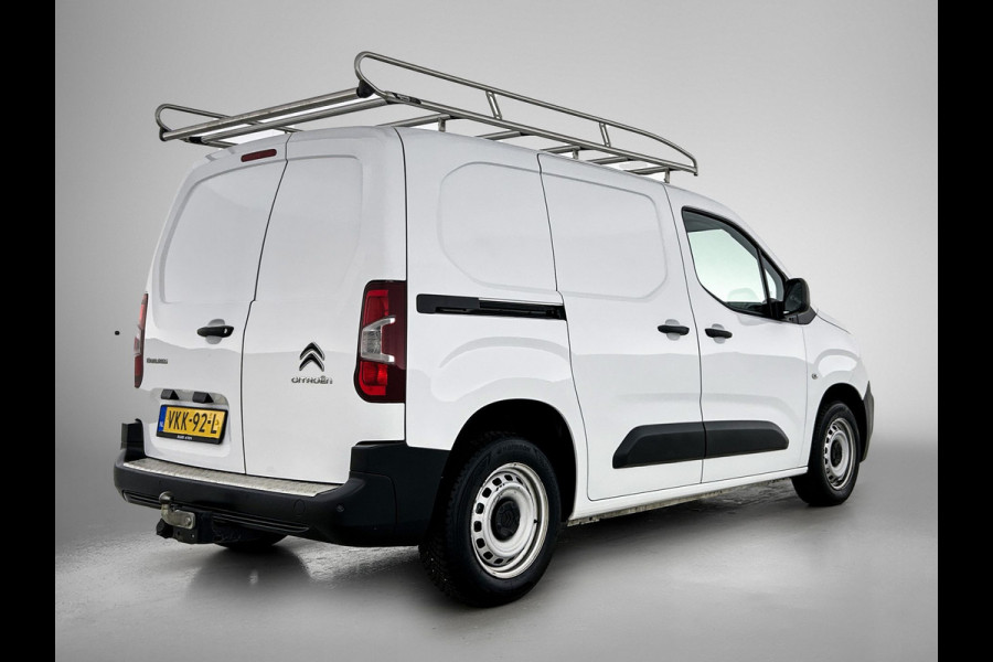Citroën Berlingo 1.2 Benzine 111PK Euro6 / Distributie is vervangen  /Trekhaak / RVS imperiaal  / Schuifdeur / Airco / Pdc / Apk 01-2027