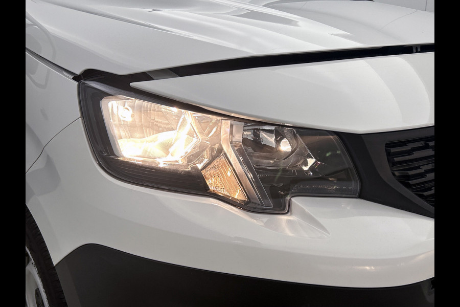 Peugeot Partner 1.2 Benzine 111PK Euro6 Premium / Airco / Navigatie / Cruise-ctr. / Schuifdeur + Raam / Radio multimedia / Apk 08-2027