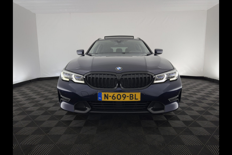BMW 3 Serie Touring 320e Business Edition Plus (Plug-in) (INCL-BTW) Aut. *PANO | LASER-LED | LEATHER | HEATED-SPORTSEATS | HIFI-SOUND | KEYLESS | DIGI-COCKPIT | NAVI-FULLMAP | DAB | AMBIENTLIGHT | PRIVACY-GLASS | ECC | PDC | CRUISE | TOWBAR | 19''A