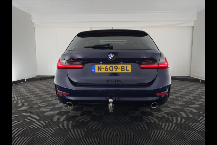 BMW 3 Serie Touring 320e Business Edition Plus (Plug-in) (INCL-BTW) Aut. *PANO | LASER-LED | LEATHER | HEATED-SPORTSEATS | HIFI-SOUND | KEYLESS | DIGI-COCKPIT | NAVI-FULLMAP | DAB | AMBIENTLIGHT | PRIVACY-GLASS | ECC | PDC | CRUISE | TOWBAR | 19''A