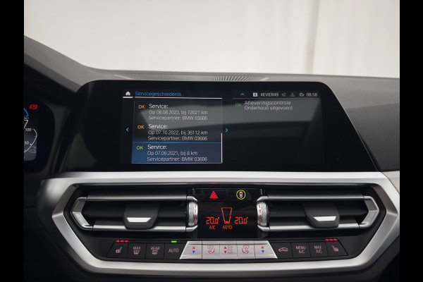 BMW 3 Serie Touring 320e Business Edition Plus (Plug-in) (INCL-BTW) Aut. *PANO | LASER-LED | LEATHER | HEATED-SPORTSEATS | HIFI-SOUND | KEYLESS | DIGI-COCKPIT | NAVI-FULLMAP | DAB | AMBIENTLIGHT | PRIVACY-GLASS | ECC | PDC | CRUISE | TOWBAR | 19''A