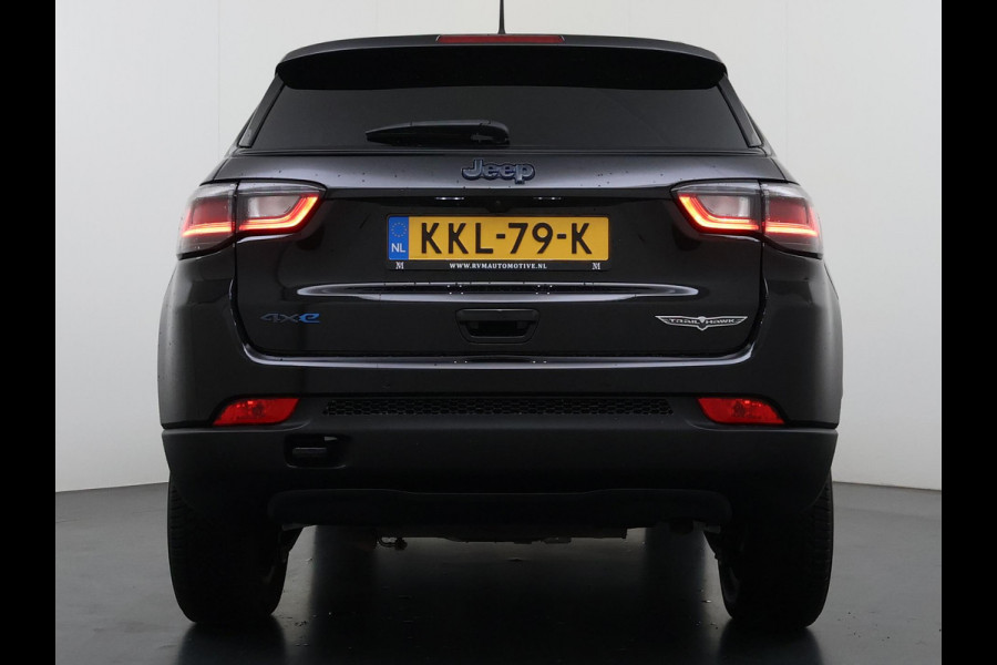 Jeep Compass 4xe 240 Plug-in Hybrid Electric Trailhawk VAN: 31.900,- VOOR: 28.877,- UW WKVOORDEEL: 3.023,- | 1.3 Plug-In Hybrid | 4WD PHEV | ADAPTIVE CRUISE CONTROL | ACHTERUIT RIJ CAMERA | 20.000KM |