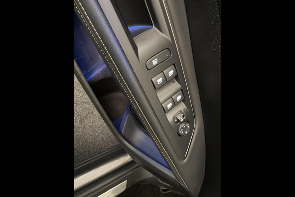 Peugeot 5008 1.2 PureTech 130PK Aut. GT BLACK PAKKET | LED | Camera | Navi | 7 Zits | Incl. garantie