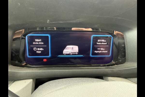 Volkswagen Crafter 2.0 TDI 140PK Nieuw Model! L3H3 Camera Climate control Carplay Parkeersensoren v+a