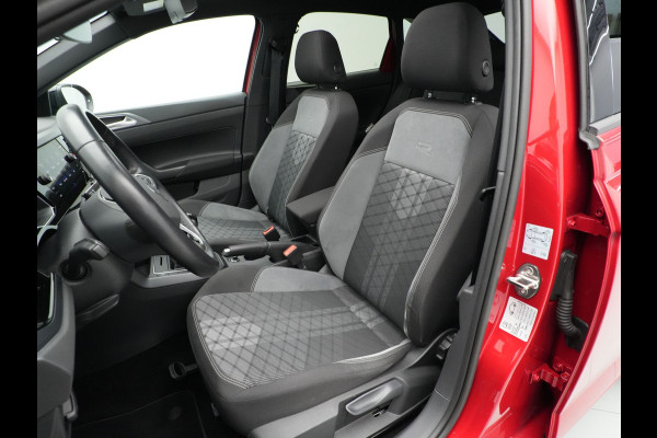 Volkswagen Taigo 1.0 TSI 110pk R-Line | Panorma | IQ.Light | Android/Carplay | Camera 138