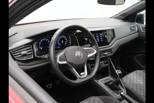Volkswagen Taigo 1.0 TSI 110pk R-Line | Panorma | IQ.Light | Android/Carplay | Camera 138