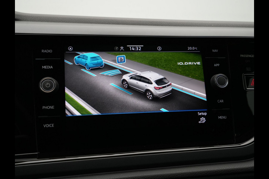 Volkswagen Taigo 1.0 TSI 110pk R-Line | Panorma | IQ.Light | Android/Carplay | Camera 138