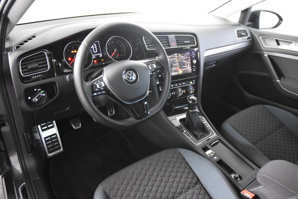 Volkswagen Golf Variant iQ Drive *1ste Eigenaar*Navigatie*Trekhaak*