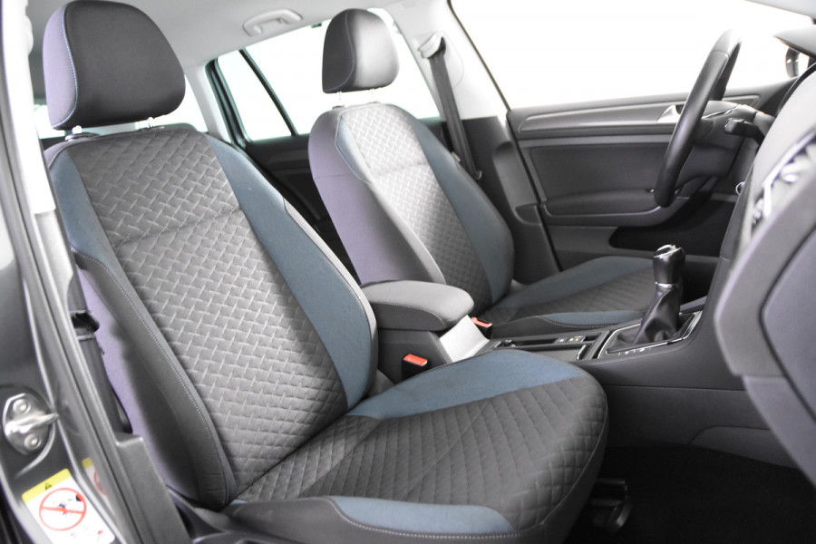 Volkswagen Golf Variant iQ Drive *1ste Eigenaar*Navigatie*Trekhaak*