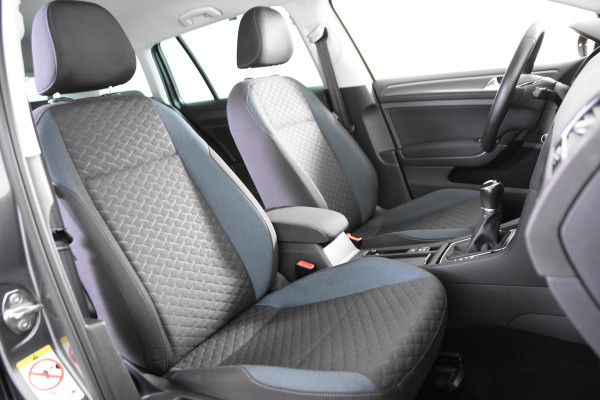 Volkswagen Golf Variant iQ Drive *1ste Eigenaar*Navigatie*Trekhaak*