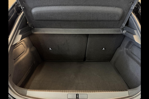 Peugeot 208 1.2 PureTech 100PK Aut. Allure Pack | Camera | Carplay | Keyless | Incl. garantie