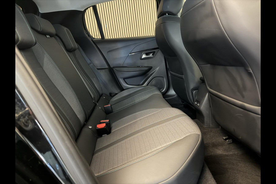 Peugeot 208 1.2 PureTech 100PK Aut. Allure Pack | Camera | Carplay | Keyless | Incl. garantie
