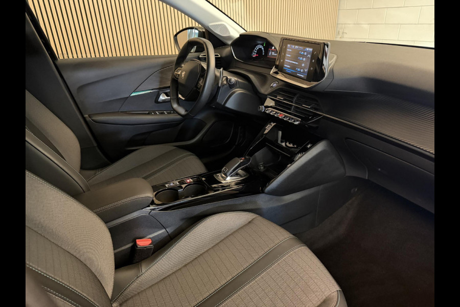 Peugeot 208 1.2 PureTech 100PK Aut. Allure Pack | Camera | Carplay | Keyless | Incl. garantie