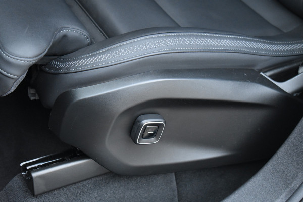 Volvo EX90 Twin Motor Performance 517PK Ultra 7p. 111 kWh | Trekhaak | Luchtvering | Climate | 22'' | Bose |