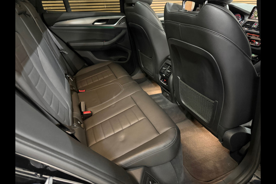 BMW X3 XDrive30i High Ex. M-Sport | Shadow-Line | Pano | Trekhaak | 20"| Ambient | Driving + Park Assist | Adaptief M-onderstel