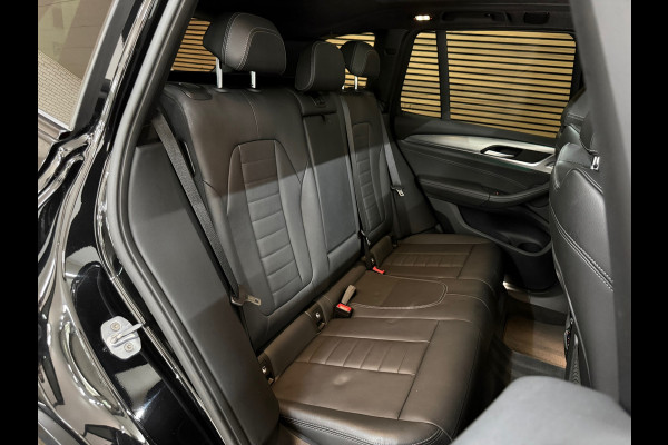 BMW X3 XDrive30i High Ex. M-Sport | Shadow-Line | Pano | Trekhaak | 20"| Ambient | Driving + Park Assist | Adaptief M-onderstel