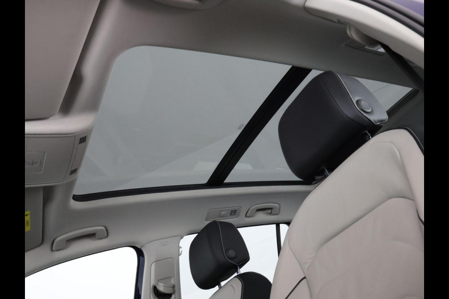 Volkswagen Tiguan 2.0 TSI 4Motion Highline Business Automaat | 360° Camera | Trekhaak | Vol leer | Stoelverwarming | Schuif-/Kanteldak |