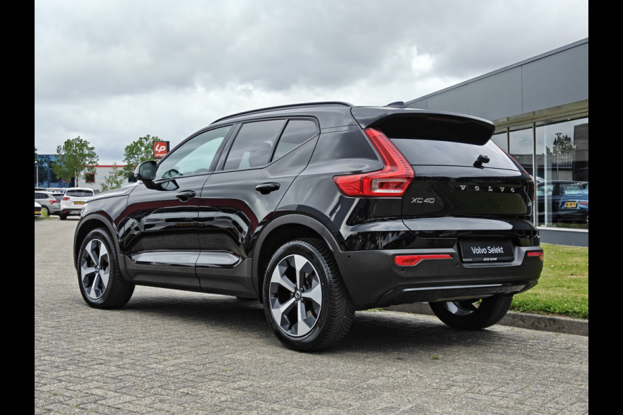 Volvo XC40 B3 177PK Automaat Plus Dark | H&K | Elektr. Stoelen | Verw. voorstoelen | ACC | 19'' |
