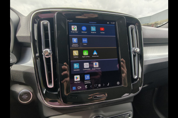 Volvo XC40 B3 177PK Automaat Plus Dark | H&K | Elektr. Stoelen | Verw. voorstoelen | ACC | 19'' |