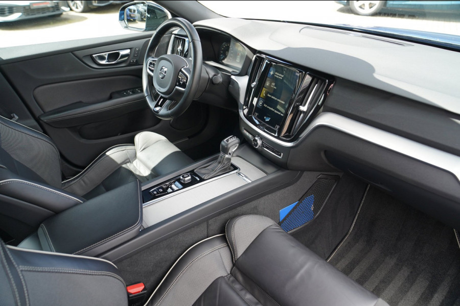 Volvo S60 2.0 T4 R-Design | Luxe R-design stoelen | Trekhaak | Memory stoelen | Camera | Carplay