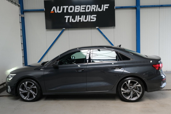 Audi A3 Limousine 35 TFSI S-Edition - Automaat - Airco, Cruise, Carplay, Lederen bekleding, Virtual Display, Stoelverwarming.