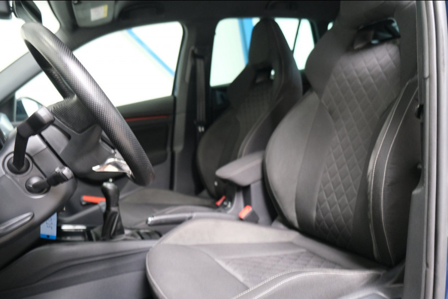 Škoda SCALA 1.0 TSI Sport Business - N.A.P. Airco, Cruise, Carplay, Virtual display.