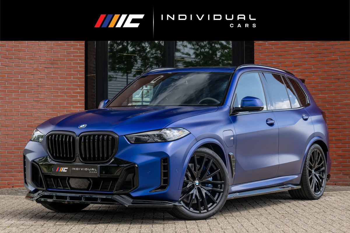 BMW X5 xDrive50e M-Sport Pro M-Seats Sky Individual Lack