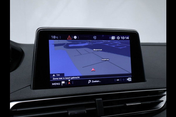 Peugeot 5008 1.2 PureTech Allure Avantage Sport (APPLE CARPLAY,NAVI,CAMERA,360 VIEW,GETINT,CLIMATE,CRUISE,SPORTSTOELEN,LM VELGEN)