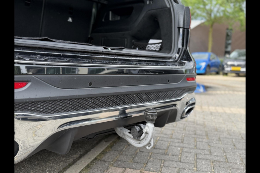 Mercedes-Benz Glb 200 Business Solution AMG PANORAMADAK | SFEERVERLICHTING | ELEKTRISCHE TREKHAAK | CAMERA | STOELVERWARMING | MERCEDES-DEALER ONDERHOUDEN | MERCEDES GARANTIE T/M 05-2028