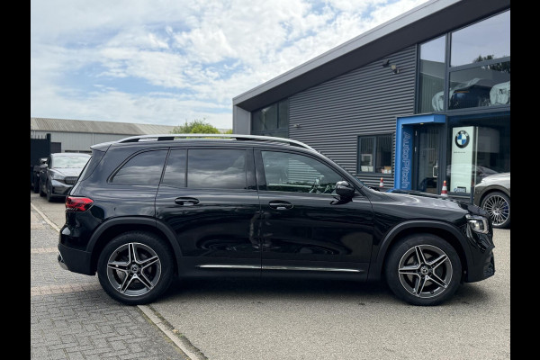 Mercedes-Benz Glb 200 Business Solution AMG PANORAMADAK | SFEERVERLICHTING | ELEKTRISCHE TREKHAAK | CAMERA | STOELVERWARMING | MERCEDES-DEALER ONDERHOUDEN | MERCEDES GARANTIE T/M 05-2028