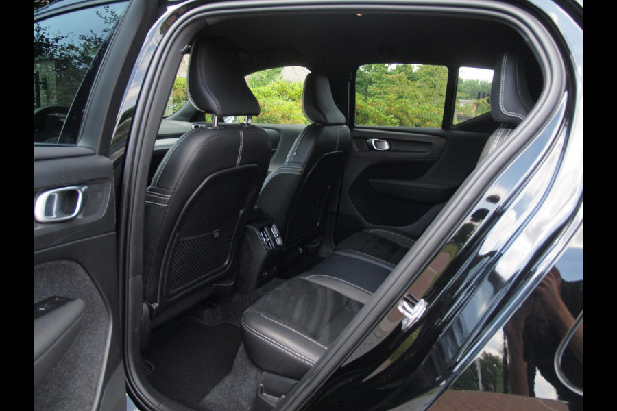 Volvo XC40 Recharge P8 AWD R-Design | SOH 91% | Trekhaak | Parkeersensoren | Apple Carplay | Cruise Control | NL-Auto |