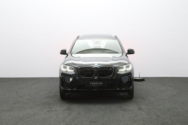 BMW iX3 High Executive 80 kWh 286 PK, SOH 99 %, Panoramadak, Driving Ass. Prof, 360 Camera, Head-Up, Carplay