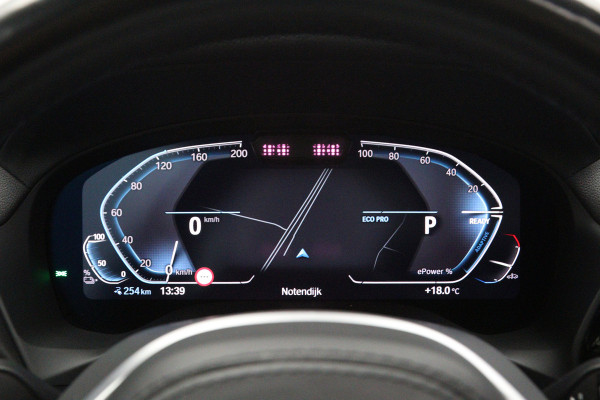 BMW iX3 High Executive 80 kWh 286 PK, SOH 99 %, Panoramadak, Driving Ass. Prof, 360 Camera, Head-Up, Carplay