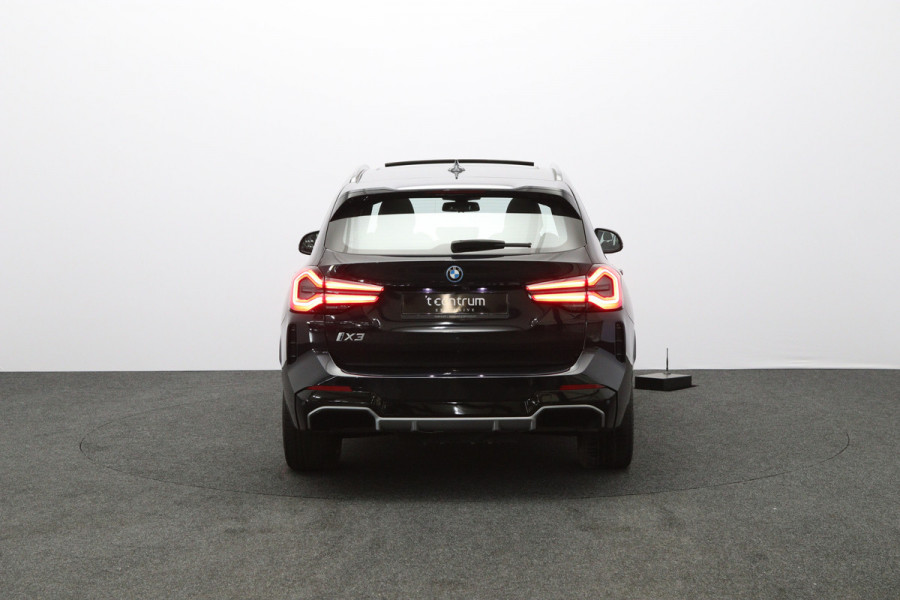 BMW iX3 High Executive 80 kWh 286 PK, SOH 99 %, Panoramadak, Driving Ass. Prof, 360 Camera, Head-Up, Carplay